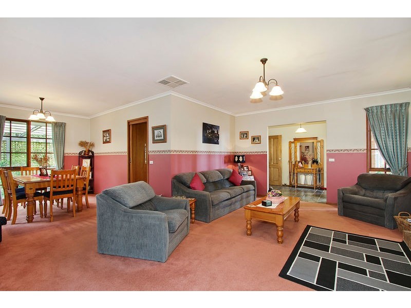 188 Cardigan Road, Mooroolbark VIC 3138