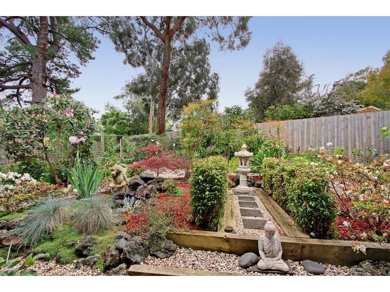 30 Sarah Court, Montrose VIC 3765