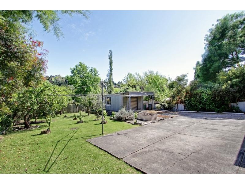 343 Hull Road, Mooroolbark VIC 3138