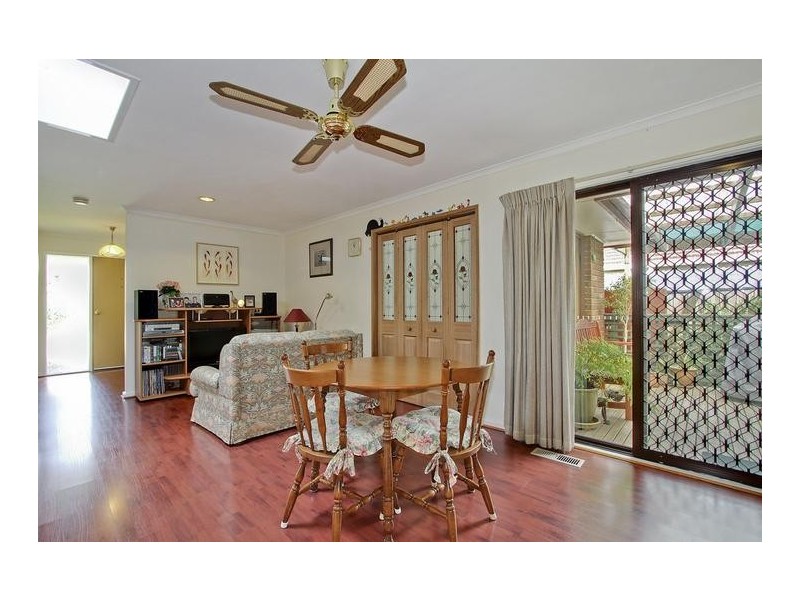 29 Wyuna Walk, Mooroolbark VIC 3138