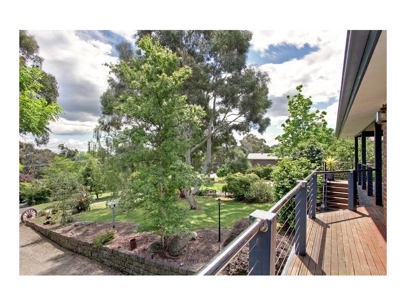 3 Rowe Street, Montrose VIC 3765