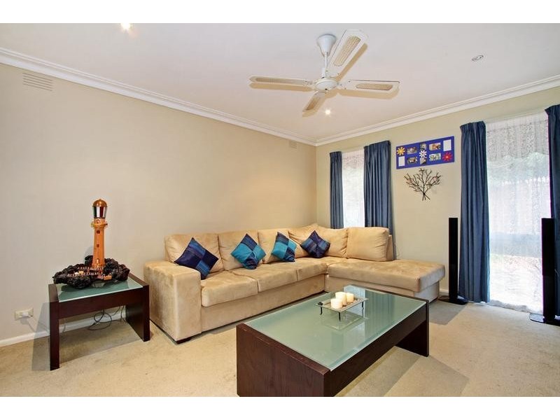2/23 Lane Road, Ferntree Gully VIC 3156