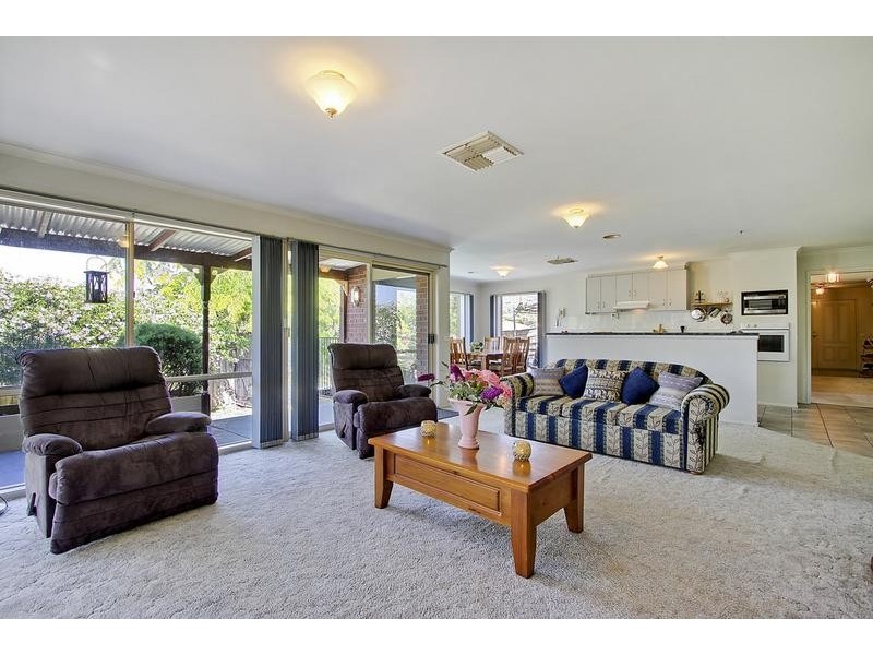 2 Celia Court, Yarra Glen VIC 3775