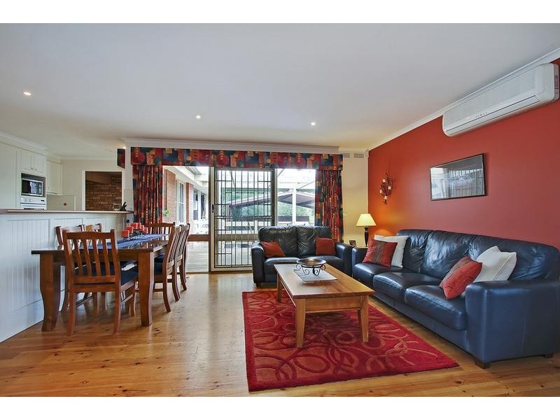 Chirnside Park VIC 3116