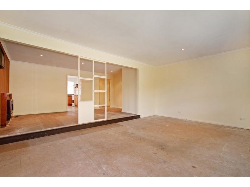 161 Cambridge Road, Mooroolbark VIC 3138
