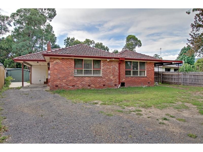 161 Cambridge Road, Mooroolbark VIC 3138