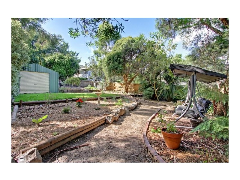 204 Sheffield Road, Montrose VIC 3765