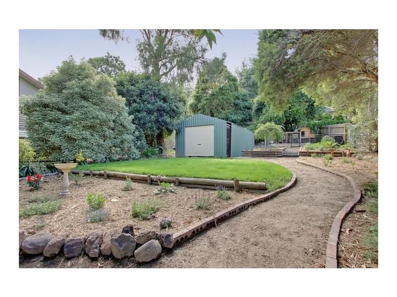 204 Sheffield Road, Montrose VIC 3765