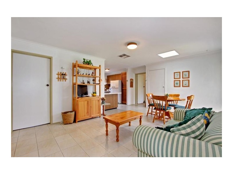 17 Allambanan Drive, Bayswater North VIC 3153