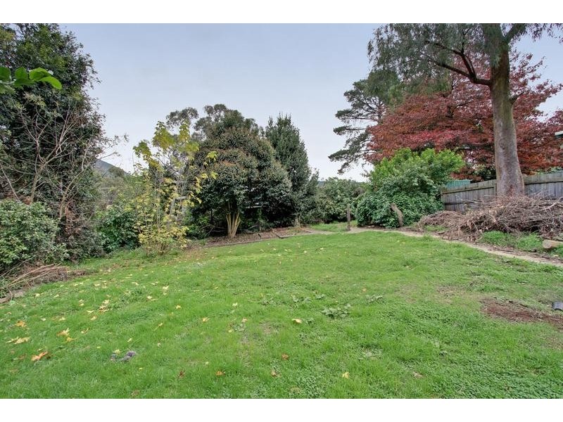 400 Cambridge Road, Montrose VIC 3765