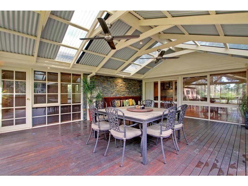 13 Boxtree Road, Montrose VIC 3765