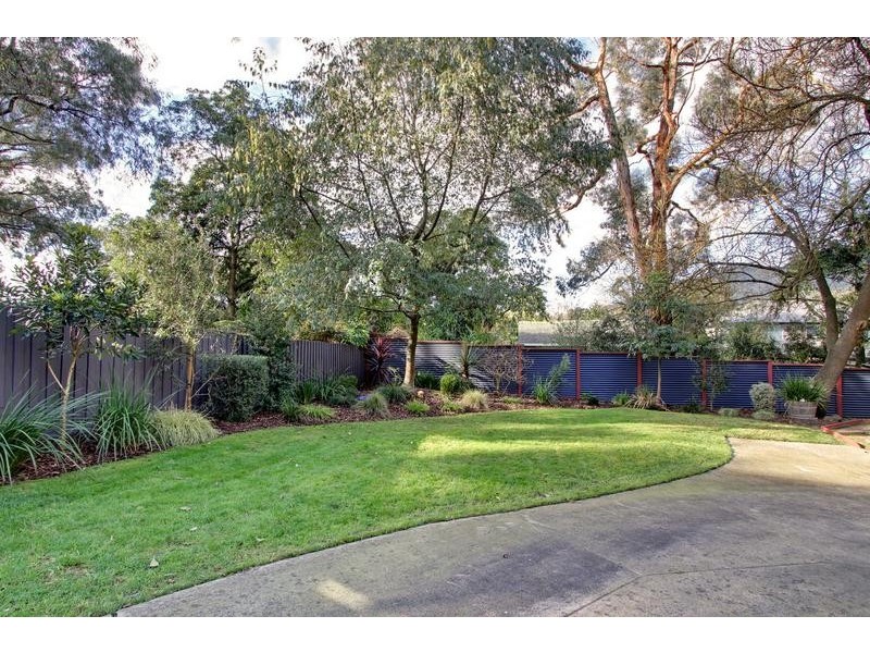13 Boxtree Road, Montrose VIC 3765