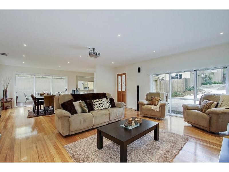 Chirnside Park VIC 3116