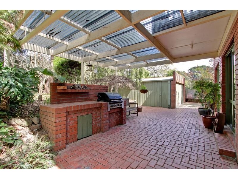 10 The Avenue, Montrose VIC 3765