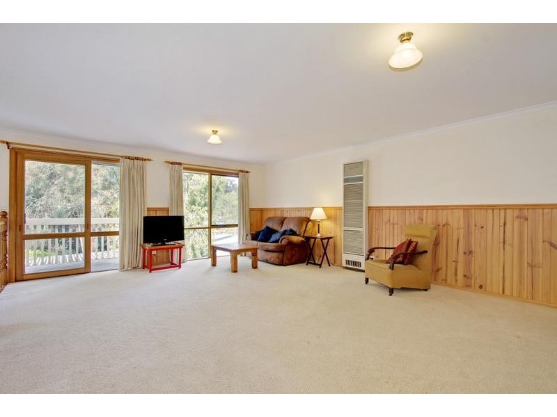 10 The Avenue, Montrose VIC 3765