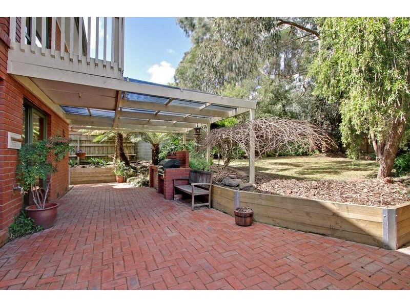 10 The Avenue, Montrose VIC 3765