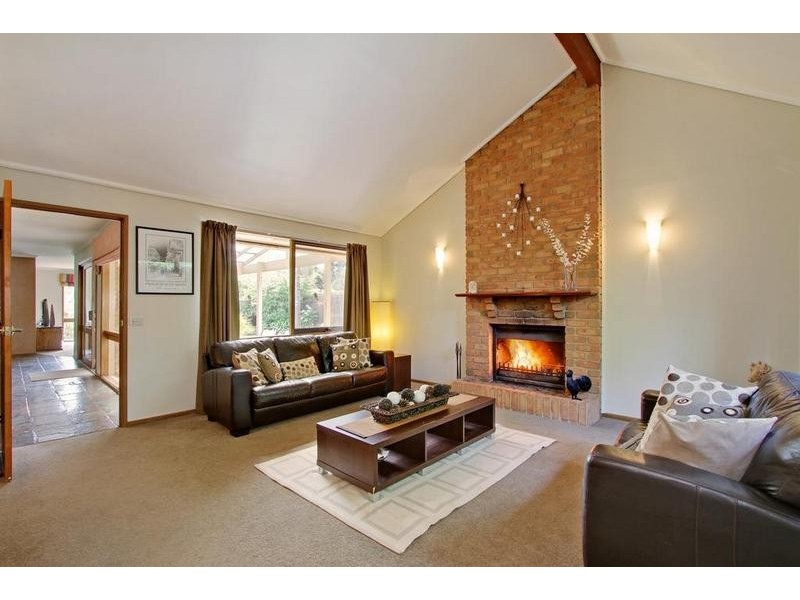 2 Fawkner Court, Mooroolbark VIC 3138