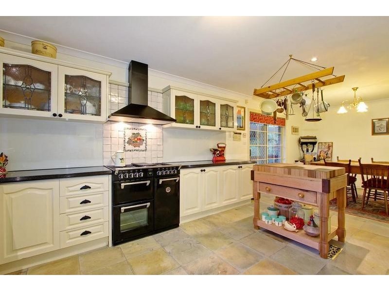 245 Sheffield Road, Montrose VIC 3765