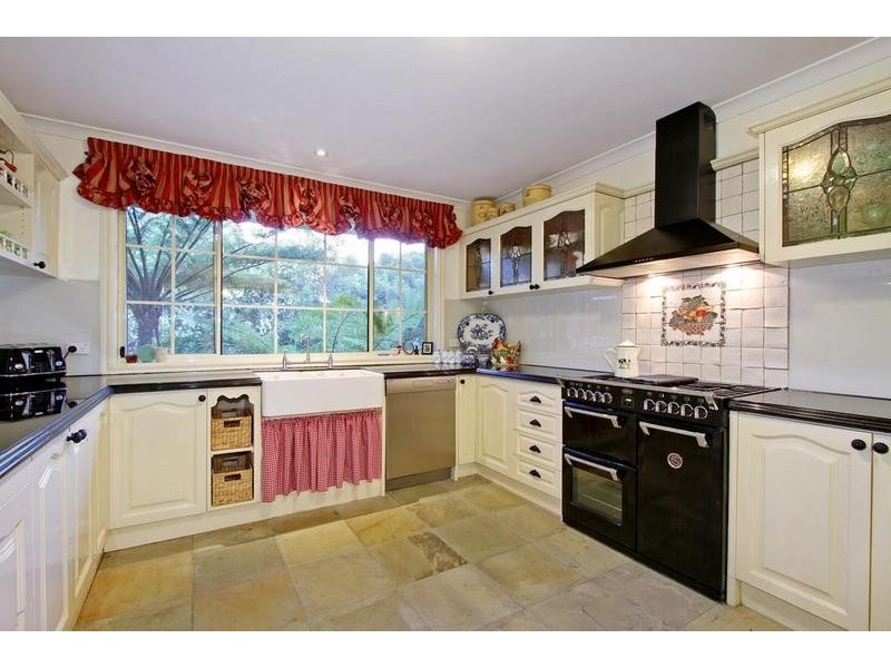 245 Sheffield Road, Montrose VIC 3765