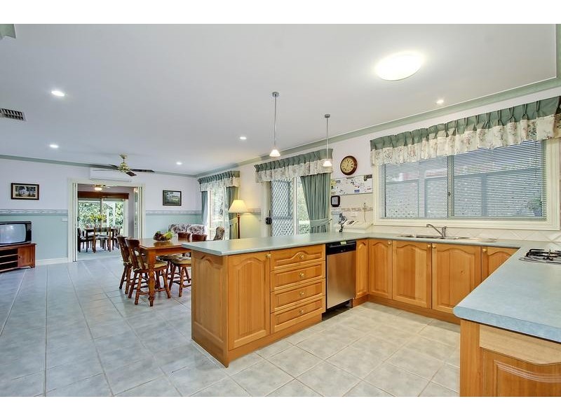 7 Mc Kerral Place, Croydon North VIC 3136