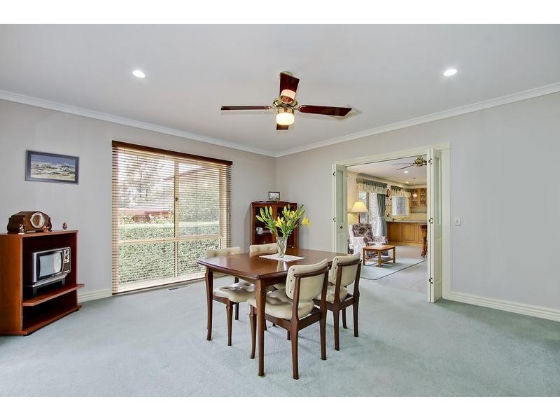 7 Mc Kerral Place, Croydon North VIC 3136