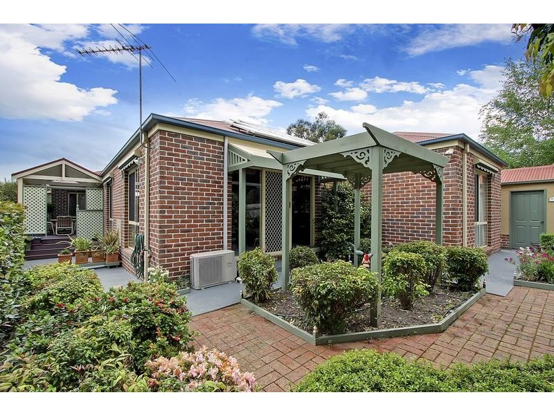 7 Mc Kerral Place, Croydon North VIC 3136