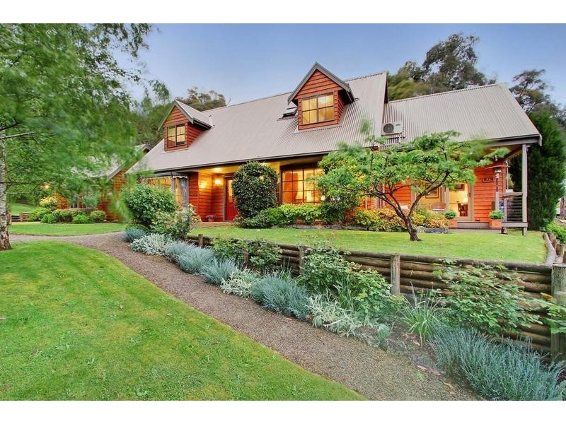 38-40 Gordon Avenue, Montrose VIC 3765