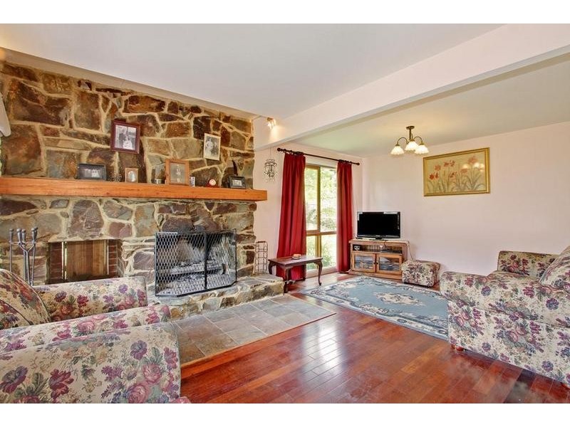 3 Walker Road, Montrose VIC 3765