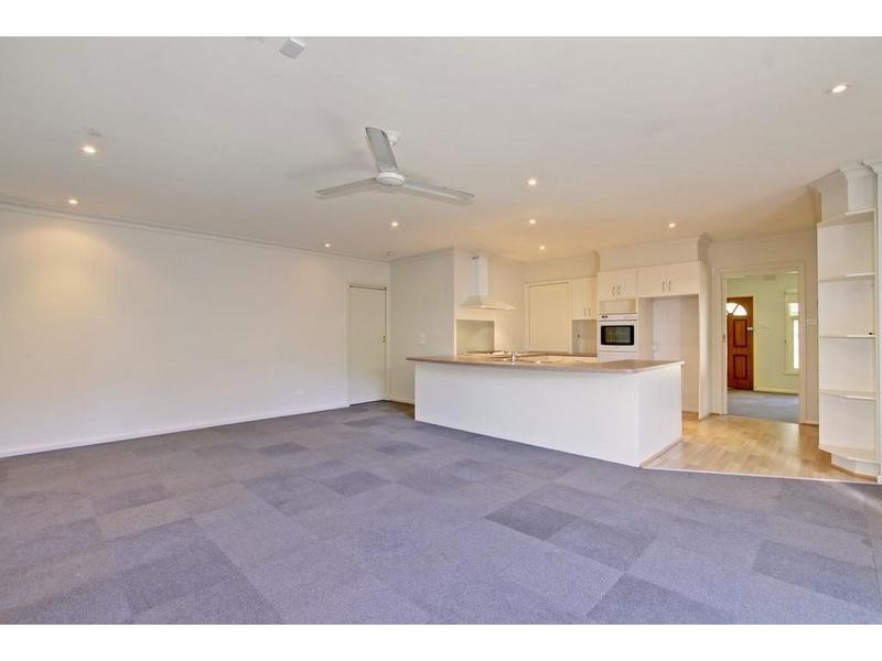 15 Foulds Court, Montrose VIC 3765