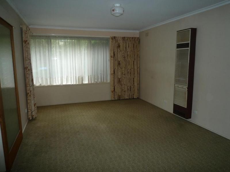 87 Hull Road, Croydon VIC 3136