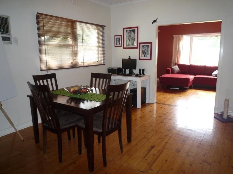 1/5 Niel Street, Croydon VIC 3136