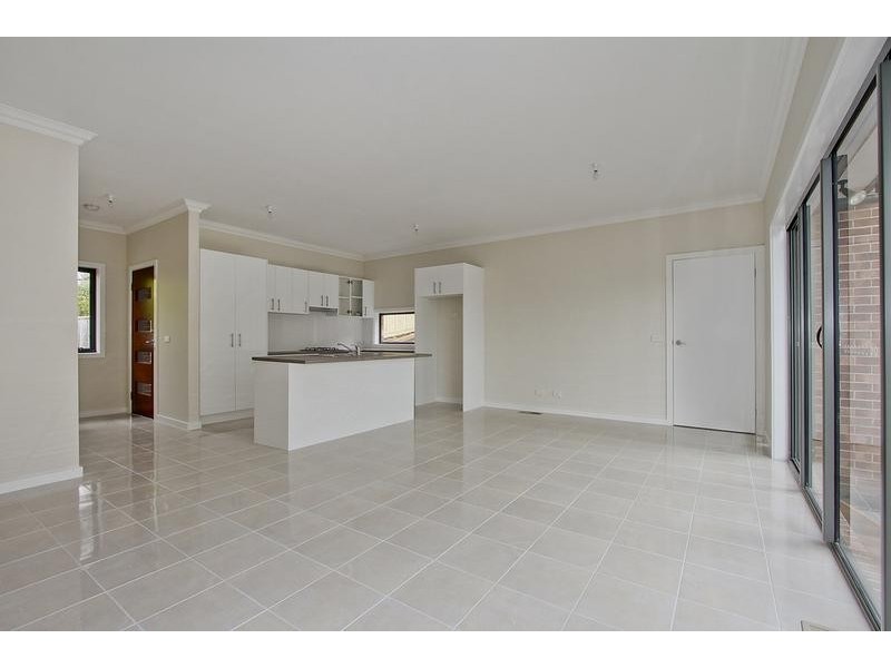 2/41 Humber Road, Croydon North VIC 3136