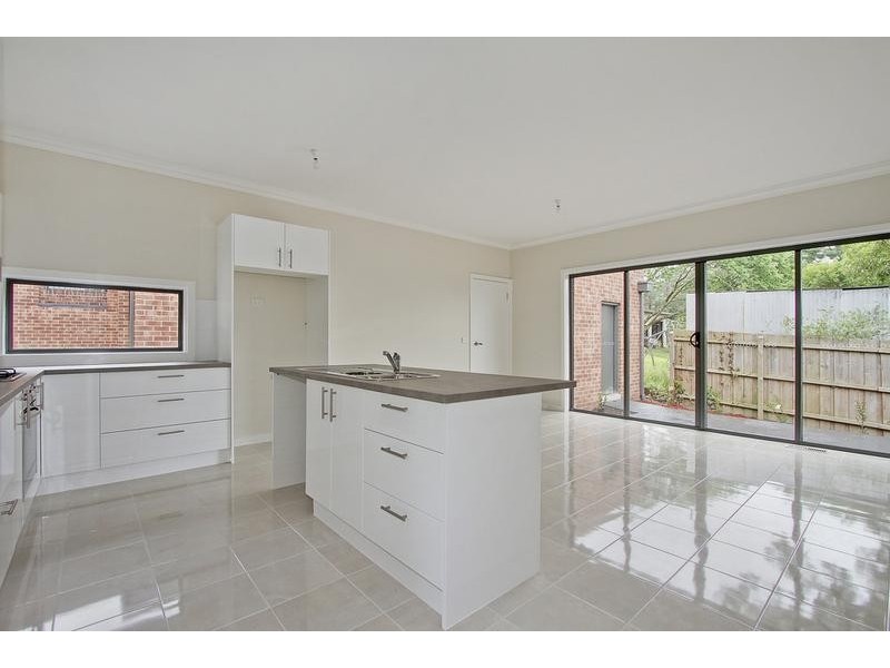 2/41 Humber Road, Croydon North VIC 3136