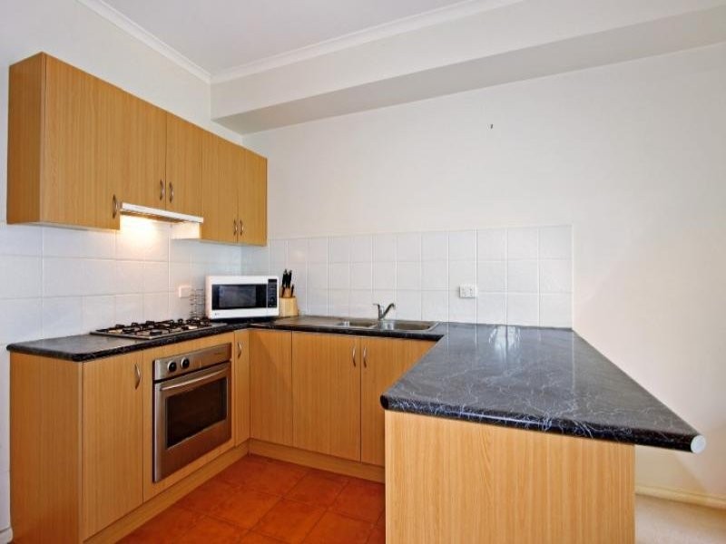 17/19-27 Moore Road, Vermont VIC 3133