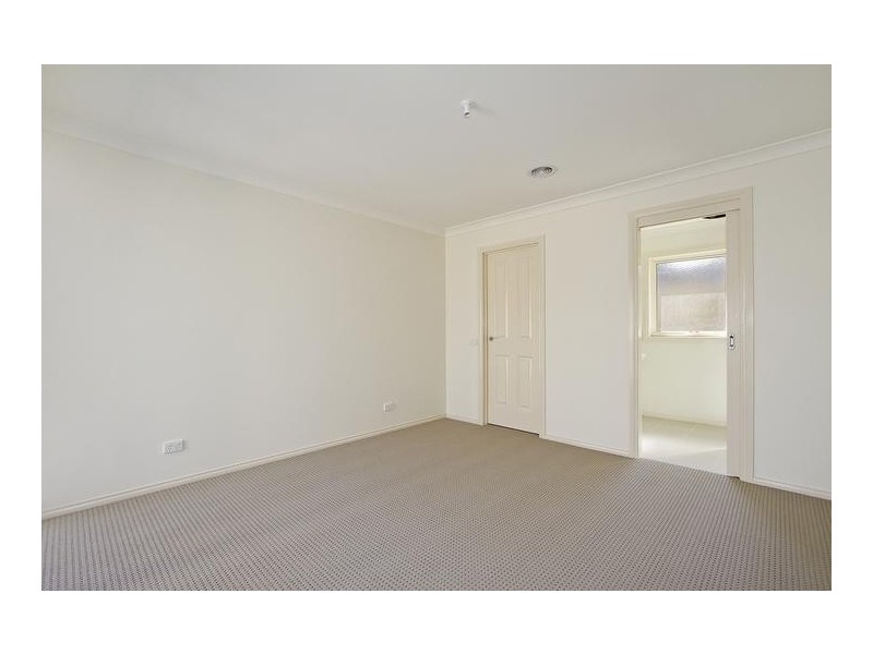 2/58 Croydon Road, Croydon VIC 3136