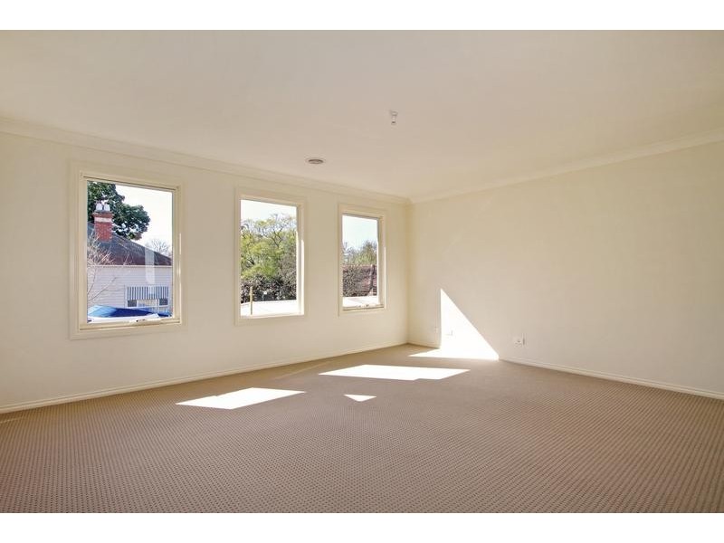 2/58 Croydon Road, Croydon VIC 3136