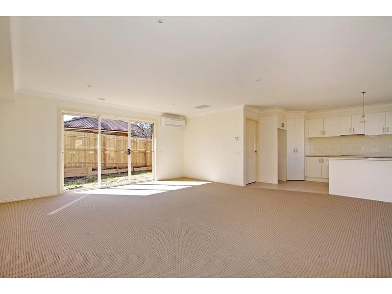 2/58 Croydon Road, Croydon VIC 3136