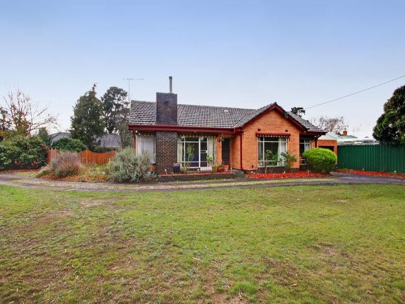 1 Timms Avenue, Croydon VIC 3136