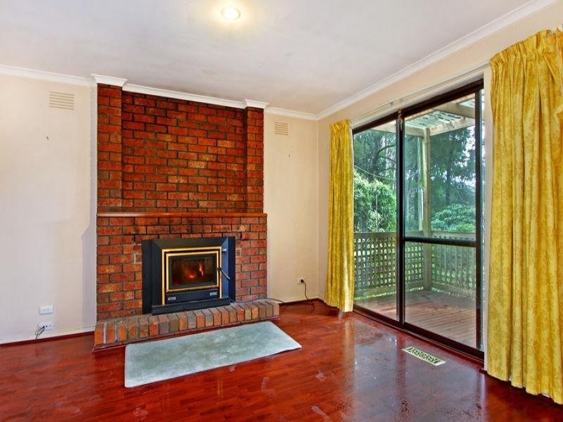 30 Hume Lane, Mount Dandenong VIC 3767