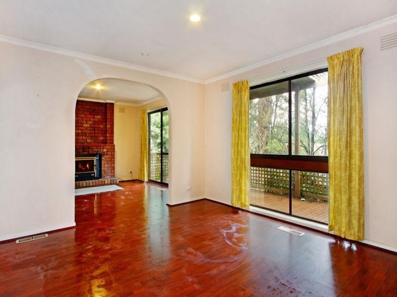 30 Hume Lane, Mount Dandenong VIC 3767