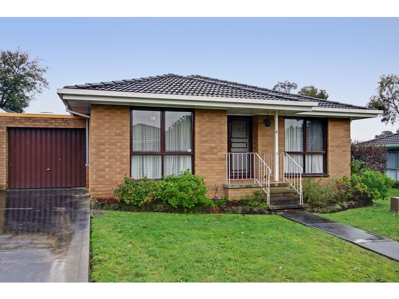 4/9 Bayswater Road, Croydon VIC 3136