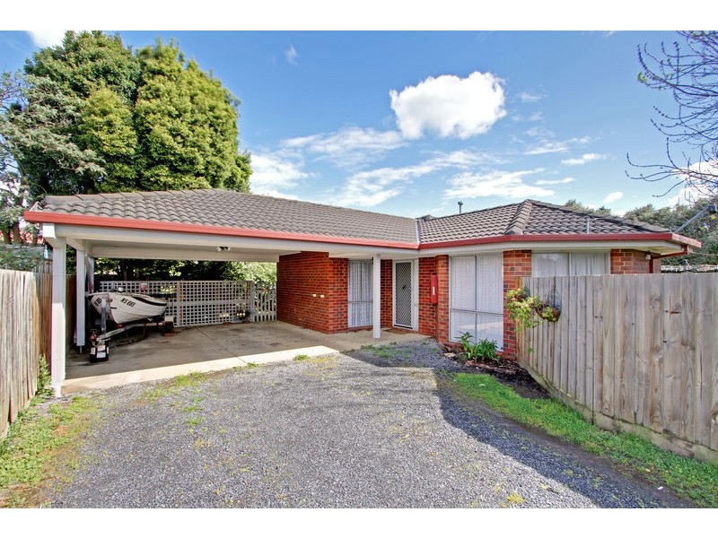 12 Crinan Steet, Kilsyth VIC 3137