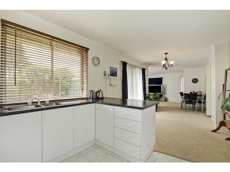 12 Crinan Steet, Kilsyth VIC 3137