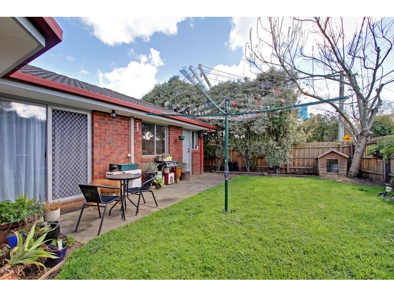 12 Crinan Steet, Kilsyth VIC 3137
