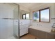 9/4 Springfield Avenue, Croydon VIC 3136