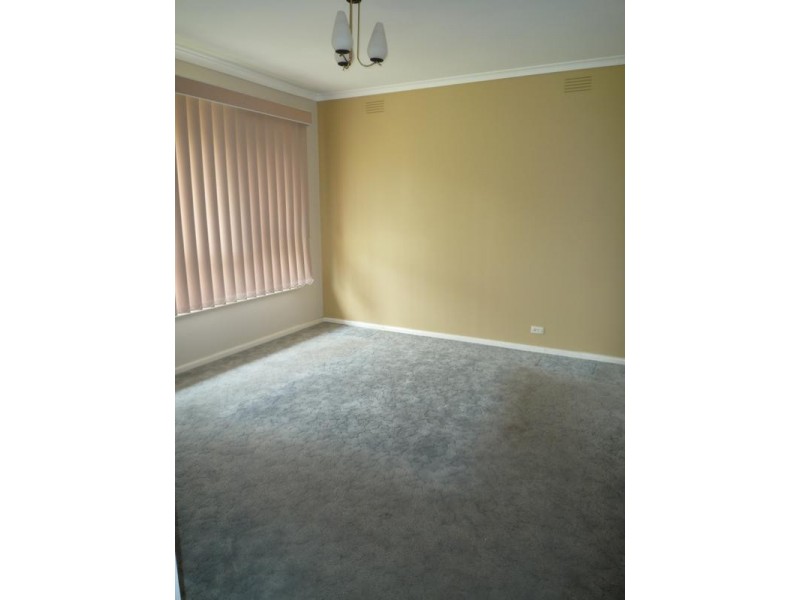 7 Geoffrey Drive, Kilsyth VIC 3137