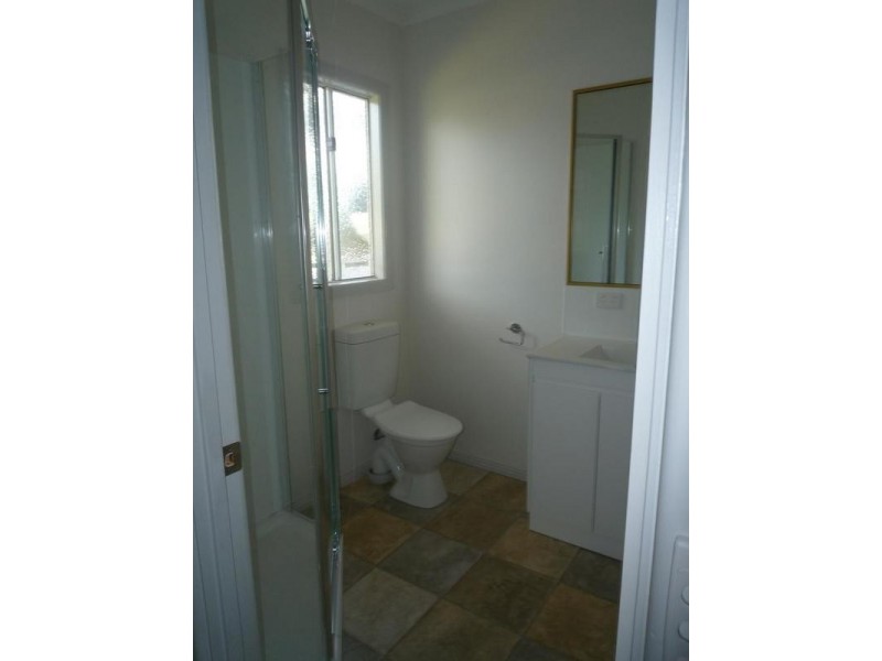 64 Glen Due Road, Kilsyth VIC 3137