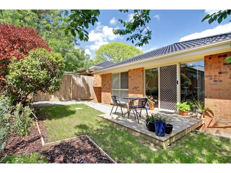 2 & 3/22 Niel Steet, Croydon VIC 3136