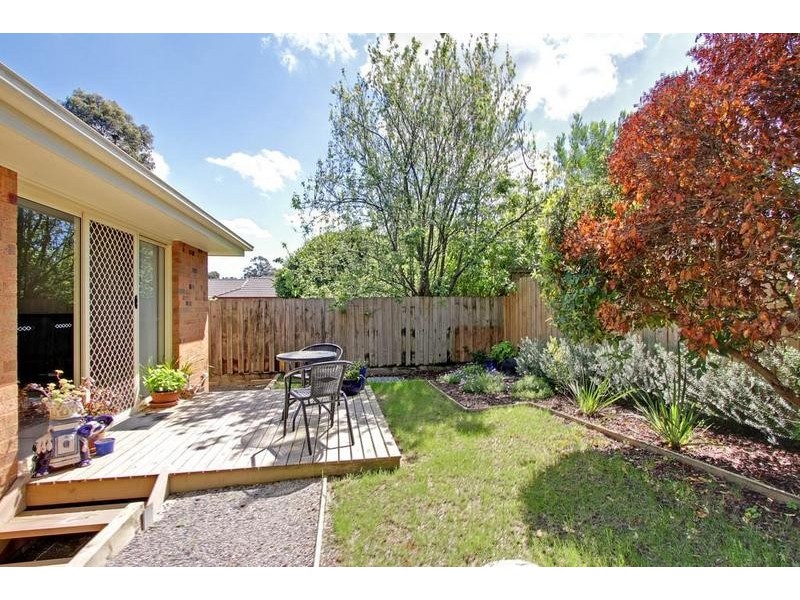 2 & 3/22 Niel Steet, Croydon VIC 3136