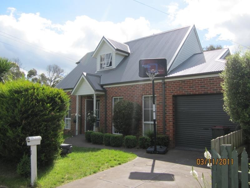 20 Gary Court, Croydon VIC 3136